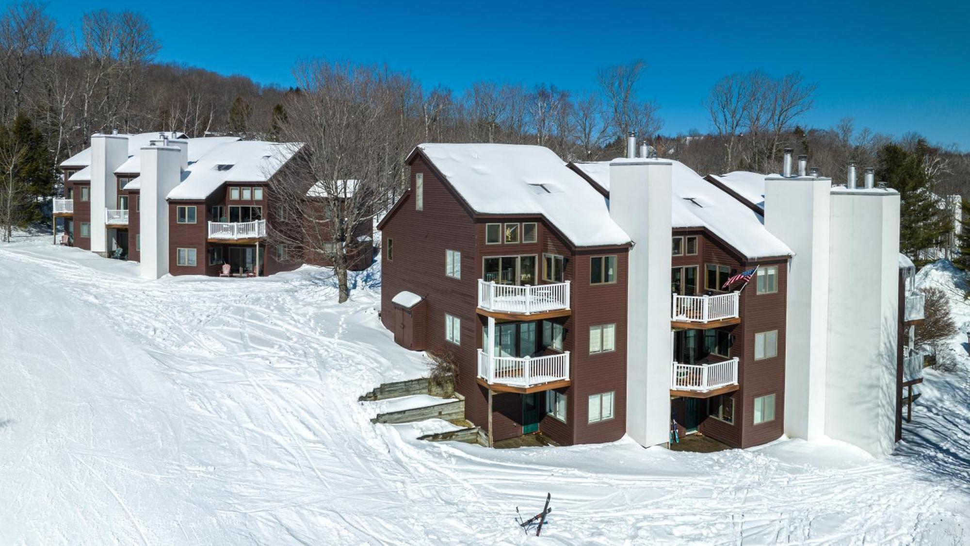 Okemo Mountain Lodging Ludlow Exterior foto