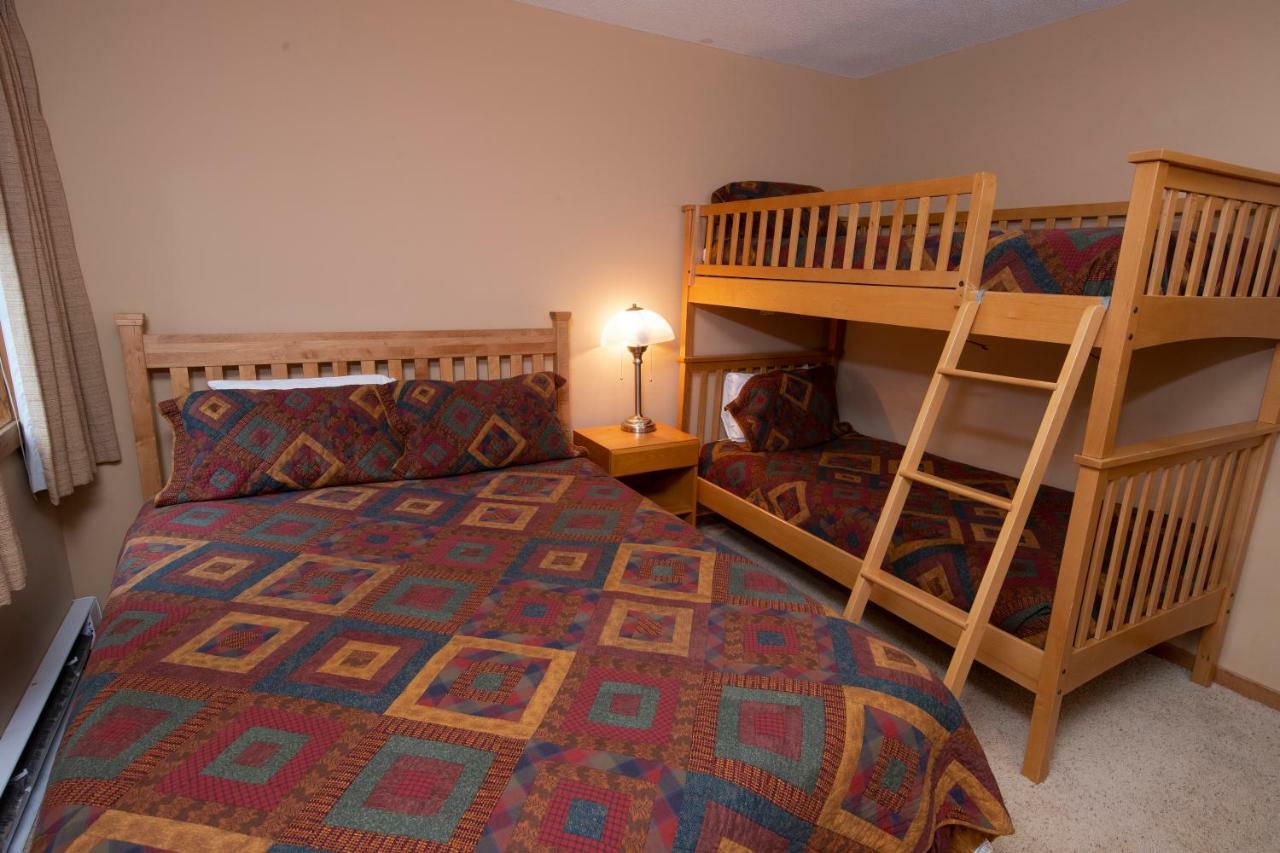 Okemo Mountain Lodging Ludlow Exterior foto